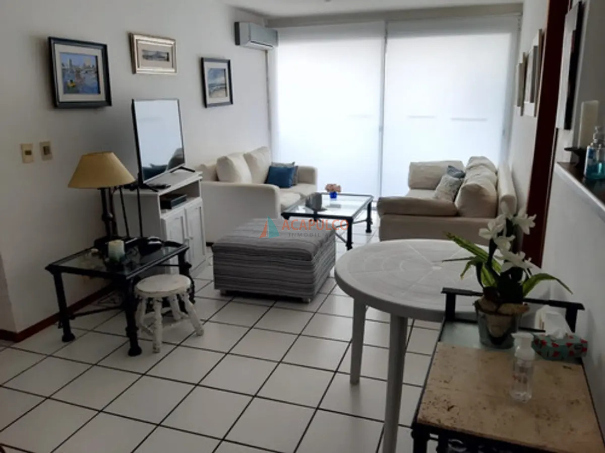 Apartamento ID.6194 - Apartamento en venta, 2 dormitorios - MANSA - Punta del Este 