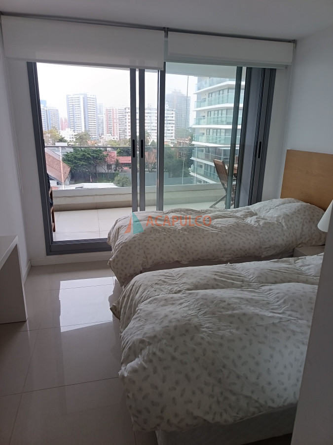 Apartamento ID.6249 - Venta Apartamento en BRAVA Punta del Este 