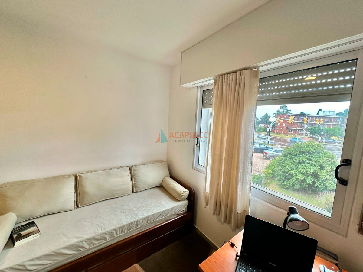 Apartamento ID.6303 - Apartamento en Alquiler Anual | Maldonado Centro | 2 Dormitorios