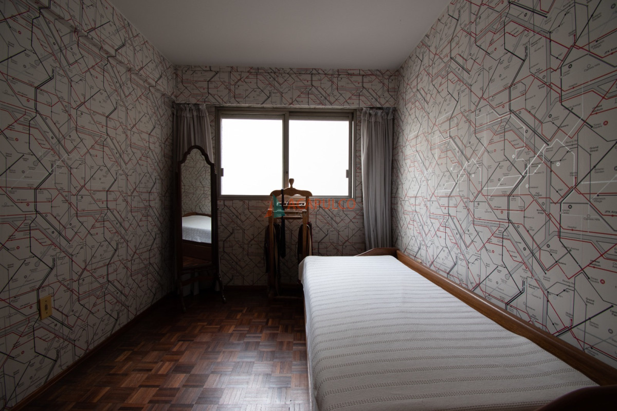 Apartamento Ref.6099/Venta-Apartamento-3-Dormitorios--garaje-en-Pocitos - Venta Apartamento 3 Dormitorios  garaje en Pocitos