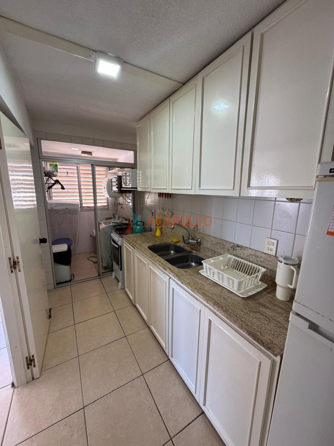 Apartamento Ref.4653/FRENTE-AL-MAR-EN-PENÍNSULA-2-DORM-Y-2-B.-GGE.-SERVICIOS-PISCINA-CLIMATIZADA - FRENTE AL MAR EN PENÍNSULA 2 DORM Y 2 B. GGE. SERVICIOS PISCINA CLIMATIZADA