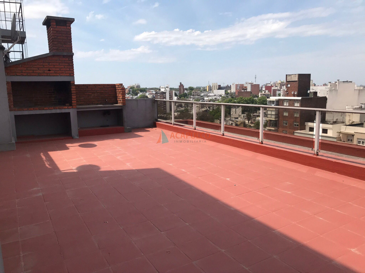 Apartamento Ref.5806/Venta-apartamento2-dormitorios-penthouse-en-Parque-Batlle - Venta apartamento2 dormitorios penthouse en Parque Batlle