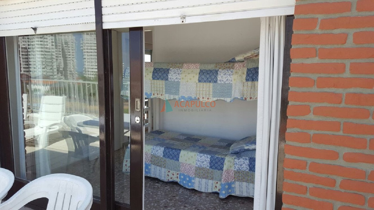 Apartamento Ref.1144/Apartamento-en-Mansa,-2-dormitorios-* - Apartamento en Mansa, 2 dormitorios *