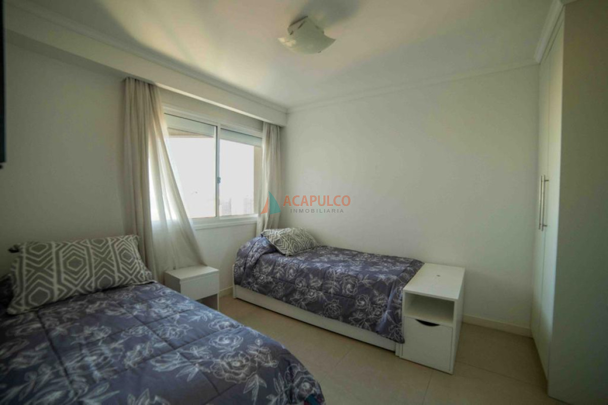 Apartamento Ref.4521/Apartamento-de-2-dormitorios-en-suite-y-toilette-en-edificio-con-todos-los-servicios - Apartamento de 2 dormitorios en suite y toilette en edificio con todos los servicios