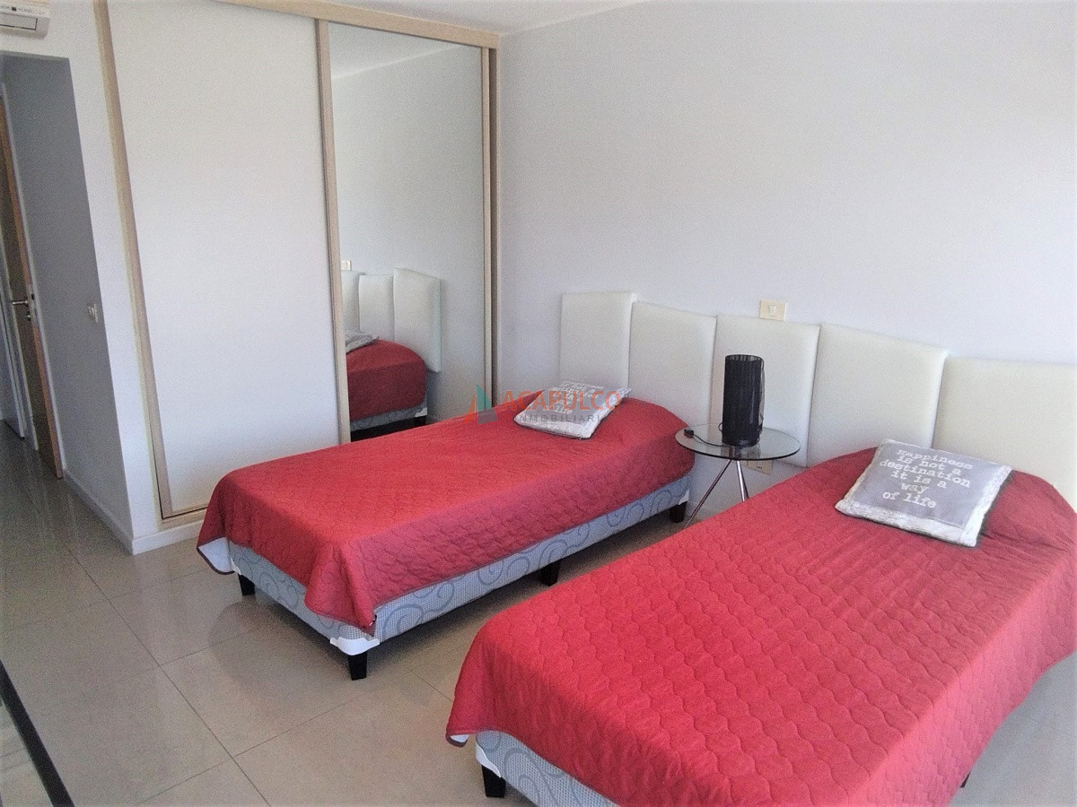 Apartamento Ref.4297/Excelente-apartamento-de-3-dorm-en-suite-en-alquiler-temporada - Excelente apartamento de 3 dorm en suite en alquiler temporada
