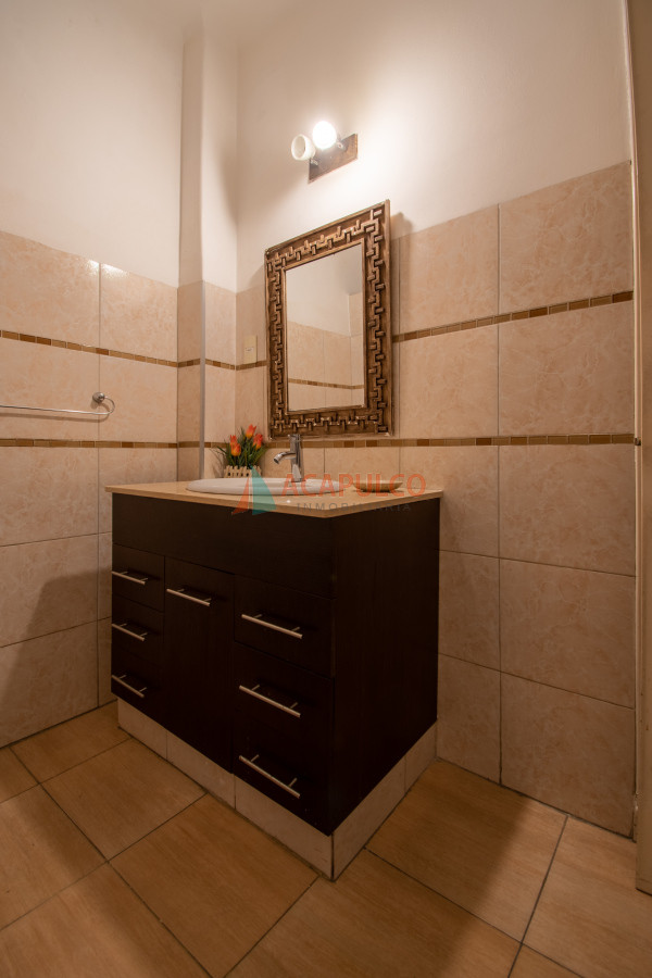 Apartamento Ref.6219/Venta-apartamento-3-dormitorios-y-servicio-en-el-Centro - Venta apartamento 3 dormitorios y servicio en el Centro