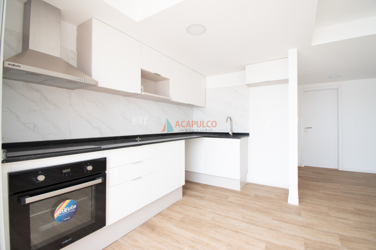 Apartamento ID.6359 - Alquiler apartamento 2 dormitorios amplia terraza a estrenar en Cordón, edificio con Amenities