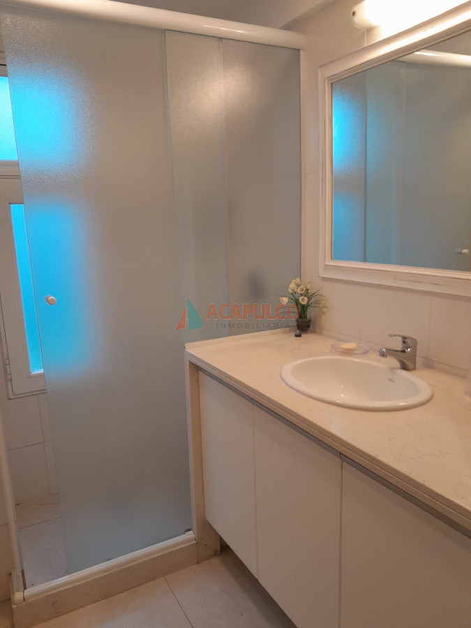 Apartamento Ref.1342/Apartamento-en-venta,-3-dormitorios-y-2-baños-sobre-Roosevelt - Apartamento en venta, 3 dormitorios y 2 baños sobre Roosevelt