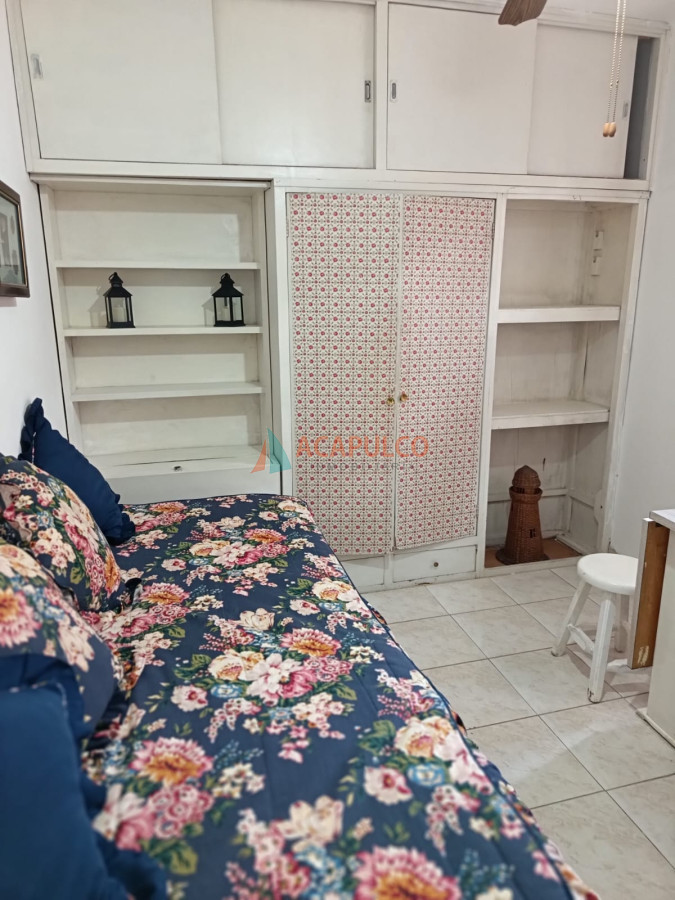 Apartamento Ref.4648/Monoambiente-en-Península.-Para-invertir-reciclar- - Monoambiente en Península. Para invertir-reciclar 