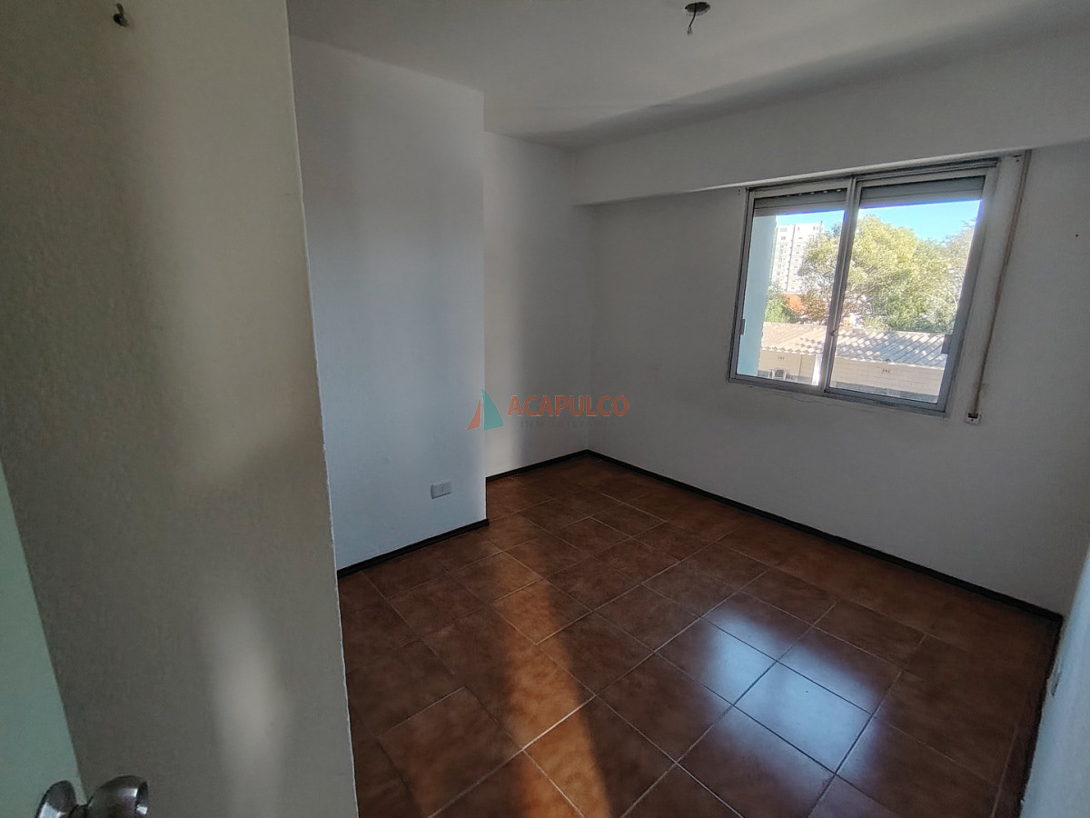 Apartamento ID.1488 - VENTA APARTAMENTO MALDONADO CENTRO 3 DORMITORIOS 
