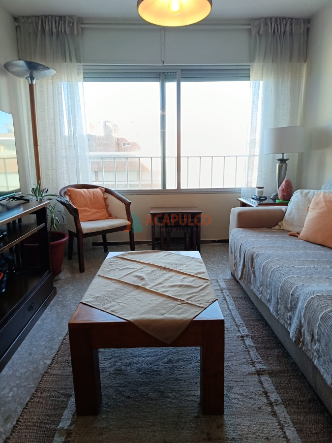 Apartamento Ref.6092/Venta-Apartamento-en-Península---con-cochera - Venta Apartamento en Península - con cochera