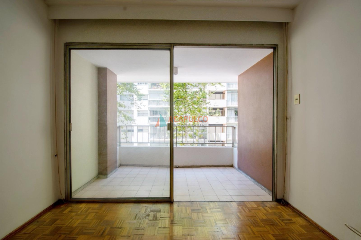 Apartamento ID.5972 - Venta apartamento 2 dormitorios en Pocitos con garaje