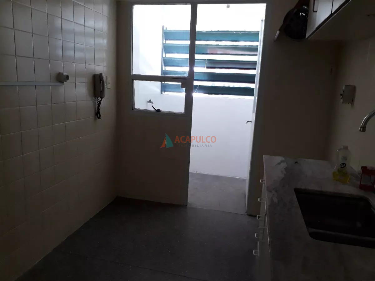 Apartamento Ref.6087/Venta-apartamento-2-dormitorios-cochera-Pocitos - Venta apartamento 2 dormitorios cochera Pocitos