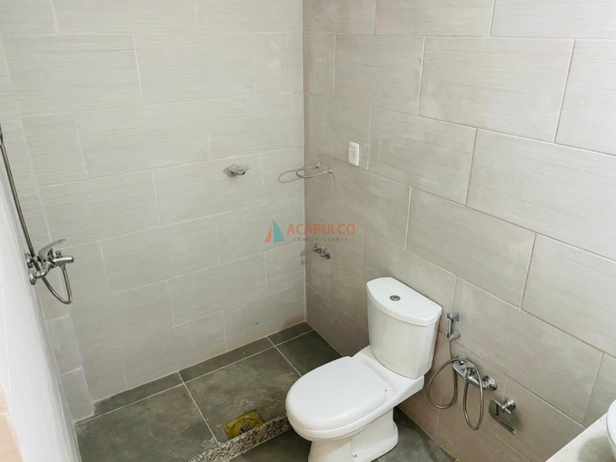 Apartamento ID.5620 - Alquiler apartamento 1 dormitorio en Pocitos, orientación Norte 