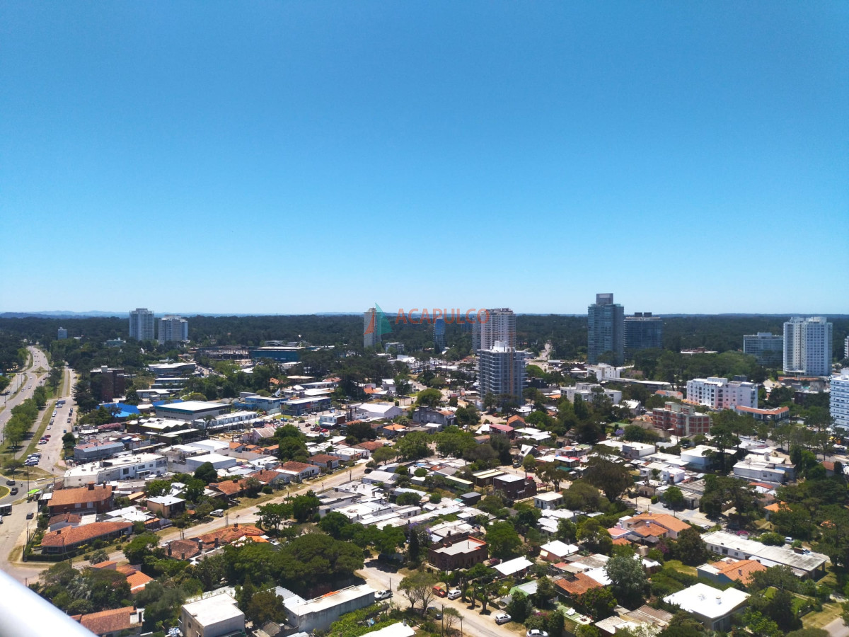 Apartamento Ref.4299/MUY-BUEN-APARTAMENTO-CON-PARRILLERO-PROPIO-EN-ALQUILER - MUY BUEN APARTAMENTO CON PARRILLERO PROPIO EN ALQUILER