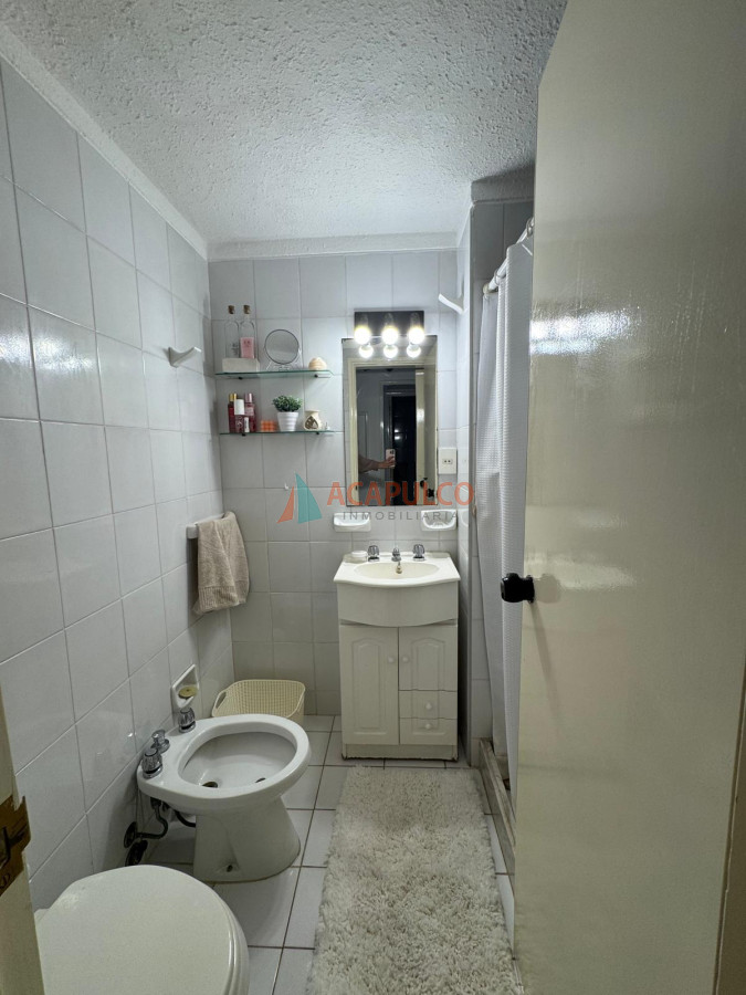 Apartamento Ref.4653/FRENTE-AL-MAR-EN-PENÍNSULA-2-DORM-Y-2-B.-GGE.-SERVICIOS-PISCINA-CLIMATIZADA - FRENTE AL MAR EN PENÍNSULA 2 DORM Y 2 B. GGE. SERVICIOS PISCINA CLIMATIZADA