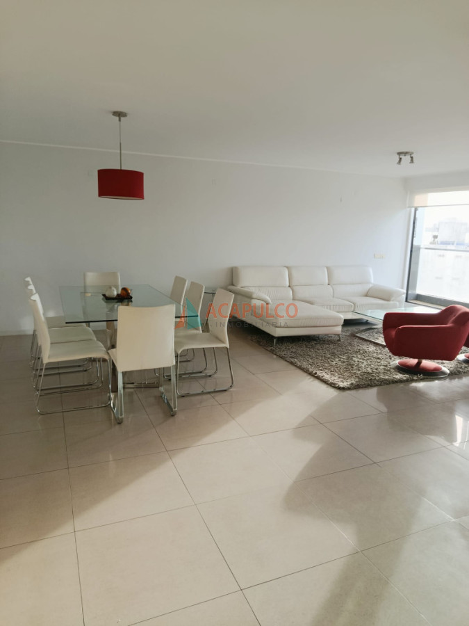 Apartamento ID.4297 - VENDO APARTAMENTO PUNTA DEL ESTE