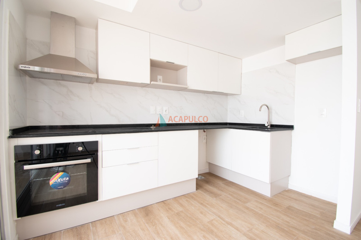 Apartamento ID.6359 - Alquiler apartamento 2 dormitorios amplia terraza a estrenar en Cordón, edificio con Amenities