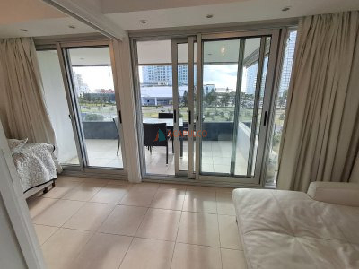 Apartamento ID.1294 - Muy buen apartamento mansa 3 dormitorios en alquiler INVERNAL