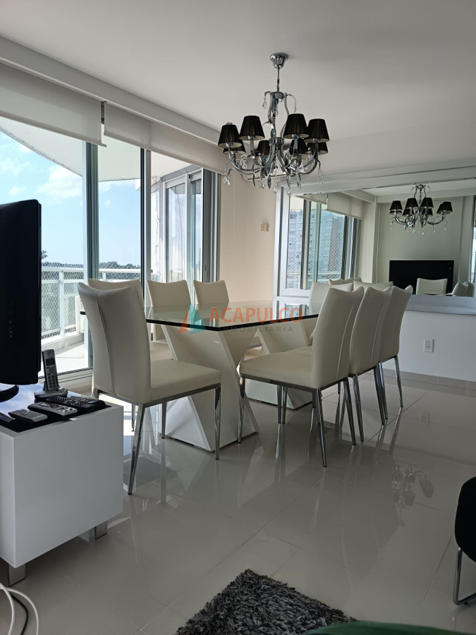 Apartamento Ref.4683/Venta-Apartamento---Increíble-Vista-Mansa---3-dormitorios-en-suite - Venta Apartamento - Increíble Vista Mansa - 3 dormitorios en suite