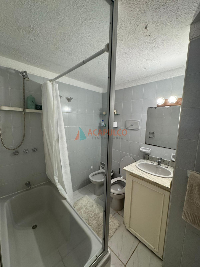 Apartamento Ref.4653/FRENTE-AL-MAR-EN-PENÍNSULA-2-DORM-Y-2-B.-GGE.-SERVICIOS-PISCINA-CLIMATIZADA - FRENTE AL MAR EN PENÍNSULA 2 DORM Y 2 B. GGE. SERVICIOS PISCINA CLIMATIZADA