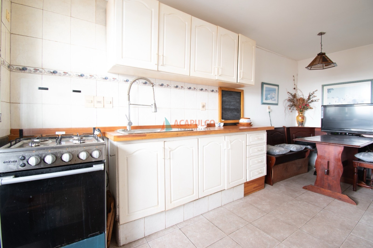 Apartamento Ref.6061/Venta-apartamento-penthouse--de-3-dormitorios,-gran-terraza-,-garaje--en-Punta-Carretas - Venta apartamento penthouse  de 3 dormitorios, gran terraza , garaje  en Punta Carretas