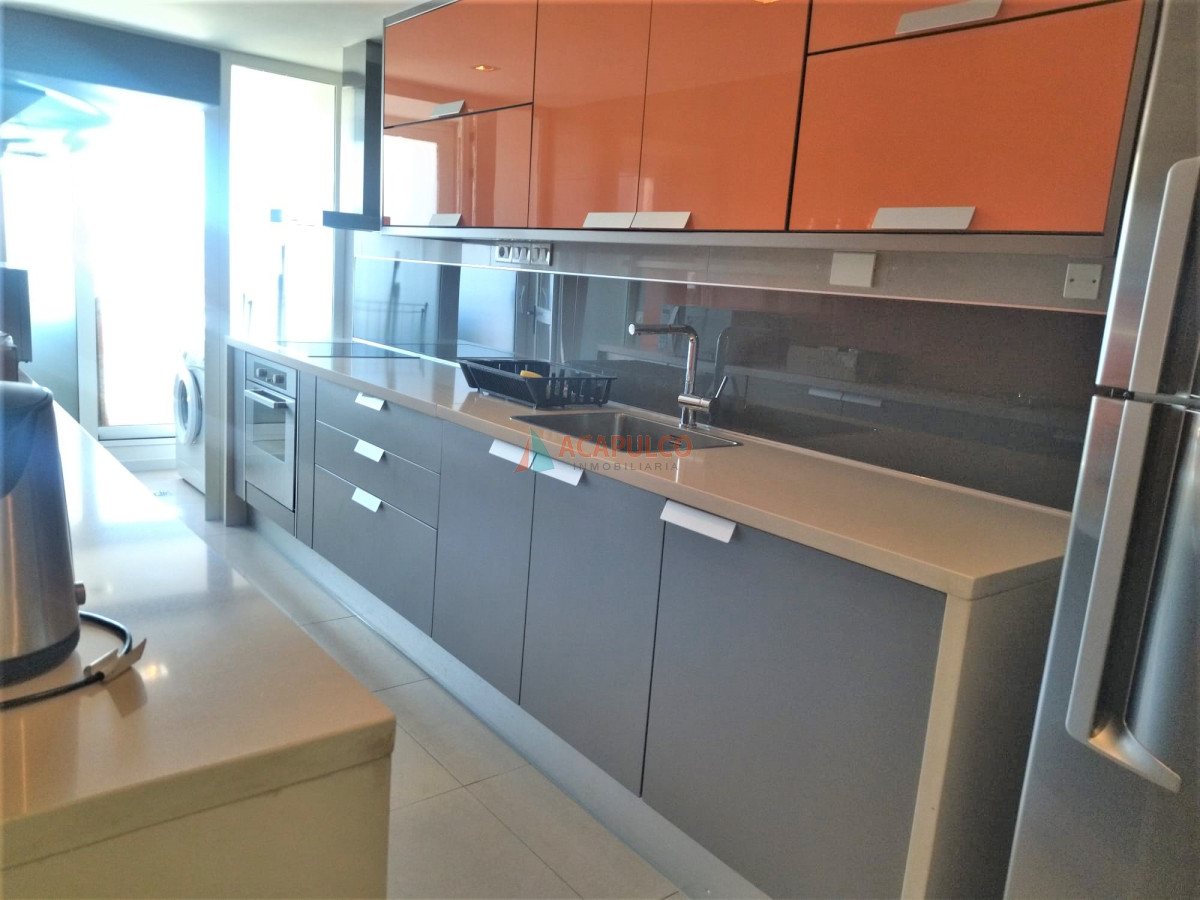 Apartamento Ref.4297/Excelente-apartamento-de-3-dorm-en-suite-en-alquiler-temporada - Excelente apartamento de 3 dorm en suite en alquiler temporada