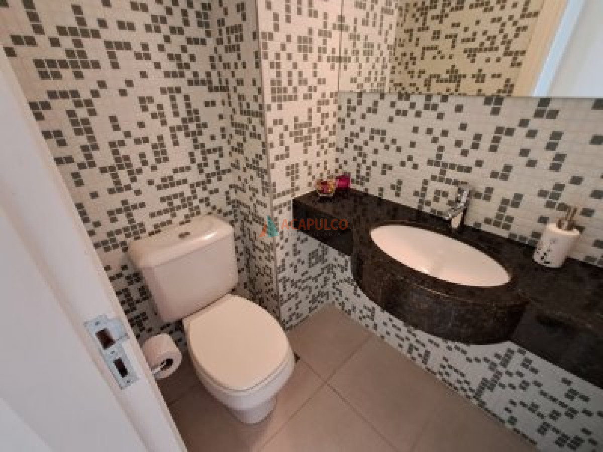 Apartamento ID.1294 - Muy buen apartamento mansa 3 dormitorios en alquiler INVERNAL