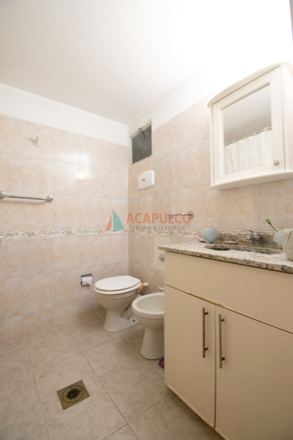 Apartamento Ref.6089/VENTA-APARTAMENTO-2-DORMITORIOS-EN-POCITOS,-GARAJE-Y-TERRAZAS - VENTA APARTAMENTO 2 DORMITORIOS EN POCITOS, GARAJE Y TERRAZAS