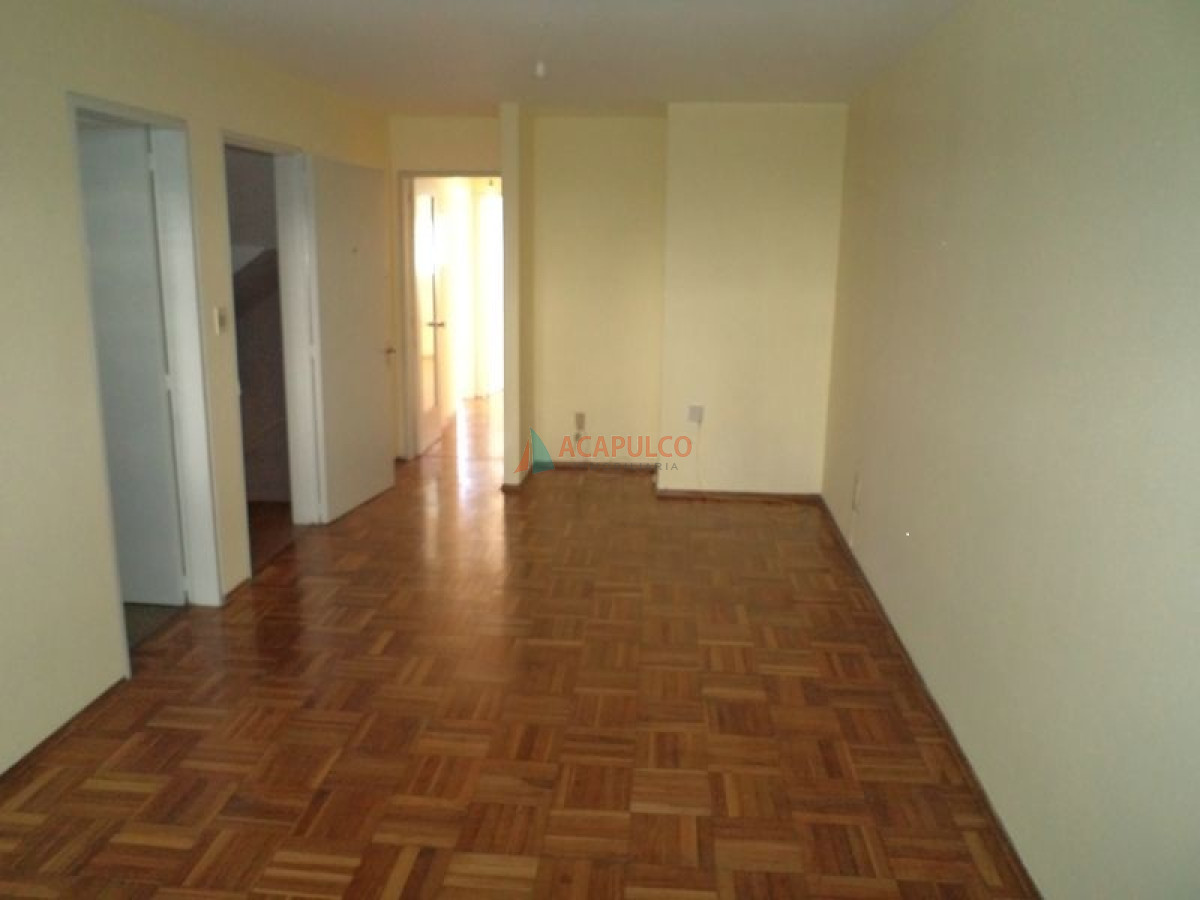 Apartamento Ref.6089/VENTA-APARTAMENTO-2-DORMITORIOS-EN-POCITOS,-GARAJE-Y-TERRAZAS - VENTA APARTAMENTO 2 DORMITORIOS EN POCITOS, GARAJE Y TERRAZAS