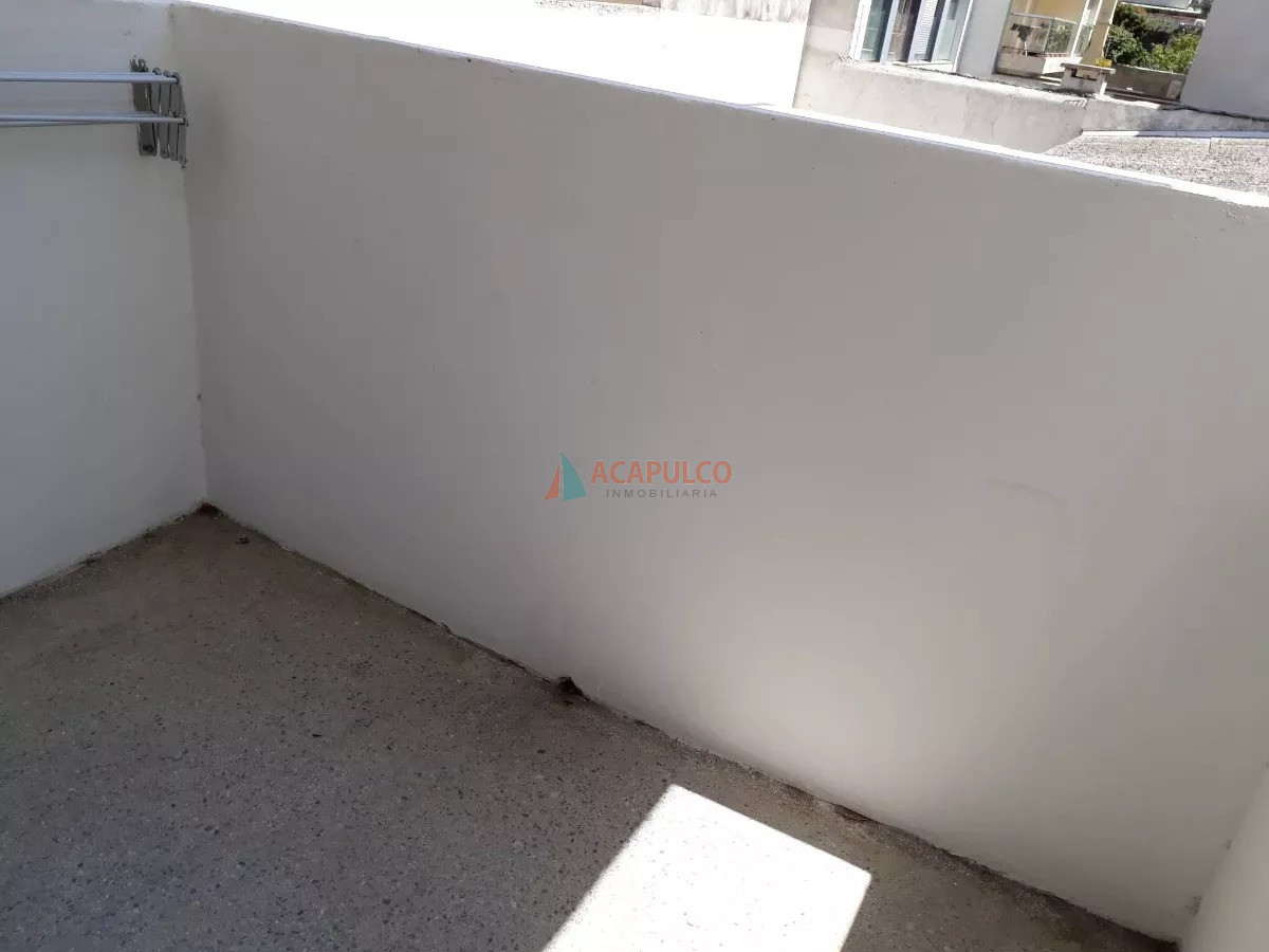 Apartamento Ref.6089/VENTA-APARTAMENTO-2-DORMITORIOS-EN-POCITOS,-GARAJE-Y-TERRAZAS - VENTA APARTAMENTO 2 DORMITORIOS EN POCITOS, GARAJE Y TERRAZAS