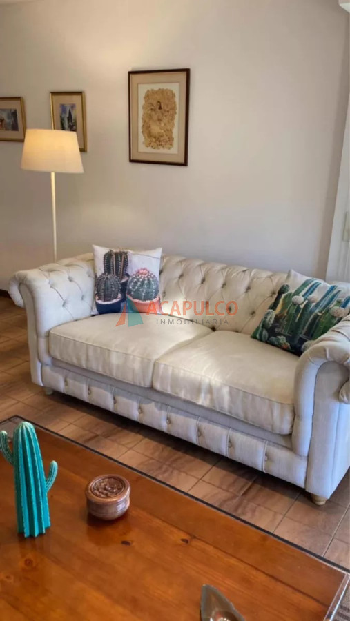 Apartamento Ref.4598/Apartamento-en-venta-de-2-dormitorios-sobre-Roosevelt,-zona-Cantegril - Apartamento en venta de 2 dormitorios sobre Roosevelt, zona Cantegril