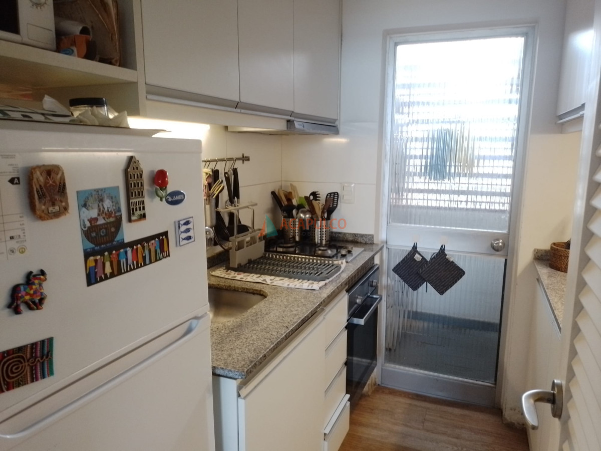 Apartamento Ref.1460/Brava-frente-al-mar.Parada-2 - Apartamento en Venta Frente al Mar - Brava - 2 Dormitorios - Punta del Este
