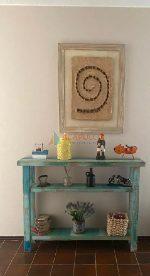 Apartamento Ref.4734/Apartamento-2-dormitorios-y-2-baños-y-terraza-en-Aidy-Grill,-cochera,-piscina-y-parrillero. - Apartamento 2 dormitorios y 2 baños y terraza en Aidy Grill, cochera, piscina y parrillero.