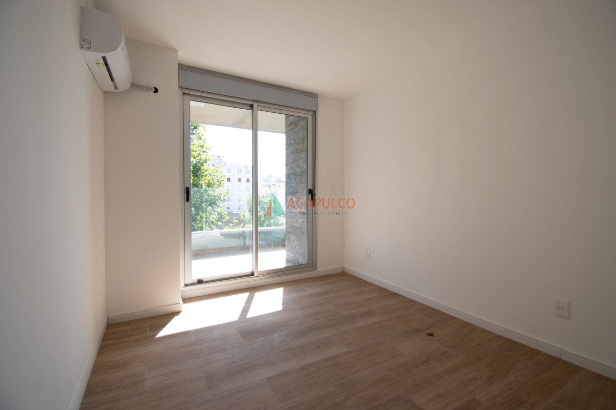 Apartamento ID.6276 - Alquiler apartamento 1 dormitorio terraza con parrillero garaje en Cordón