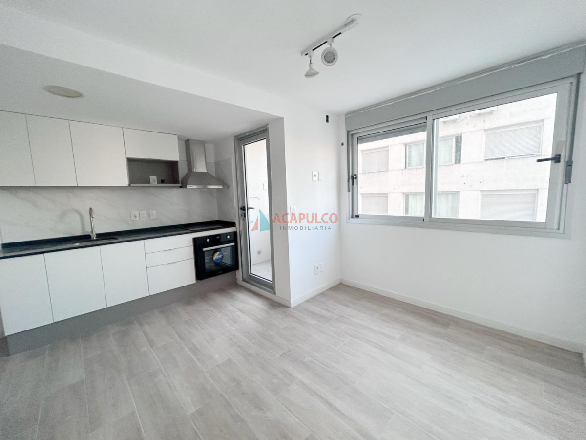 Apartamento ID.6360 - Alquiler apartamento 1 dormitorio en Cordón a Estrenar, edificio con Amenities