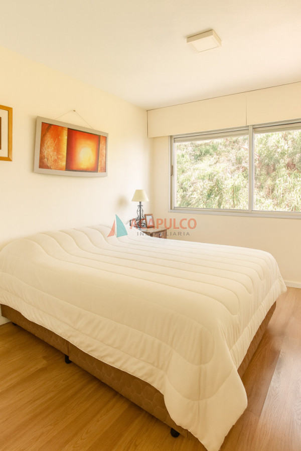 Apartamento ID.6323 - Venta apartamento 2 dormitorios cochera Barra de Carrasco
