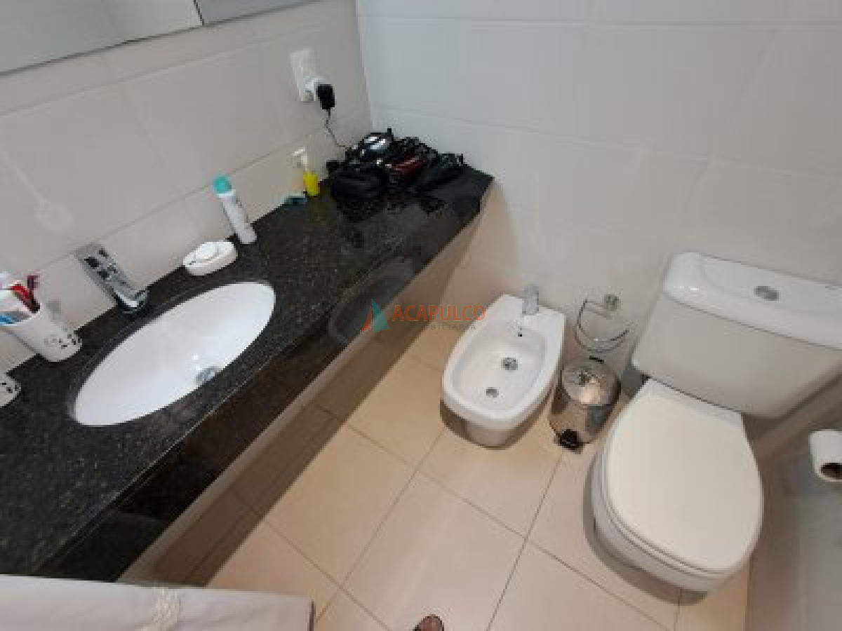 Apartamento ID.1294 - Muy buen apartamento mansa 3 dormitorios en alquiler INVERNAL