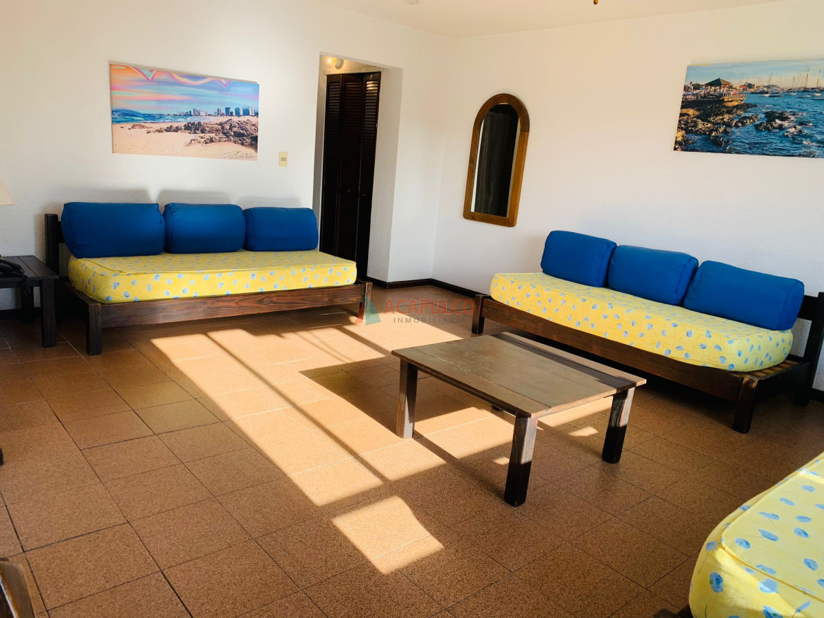 Apartamento Ref.4572/Roosevelt---Punta-del-Este---Apartamento-en-venta-de-2-dormitorios-y-2-baños-completos---Con-cochera - Roosevelt - Punta del Este - Apartamento en venta de 2 dormitorios y 2 baños completos - Con cochera