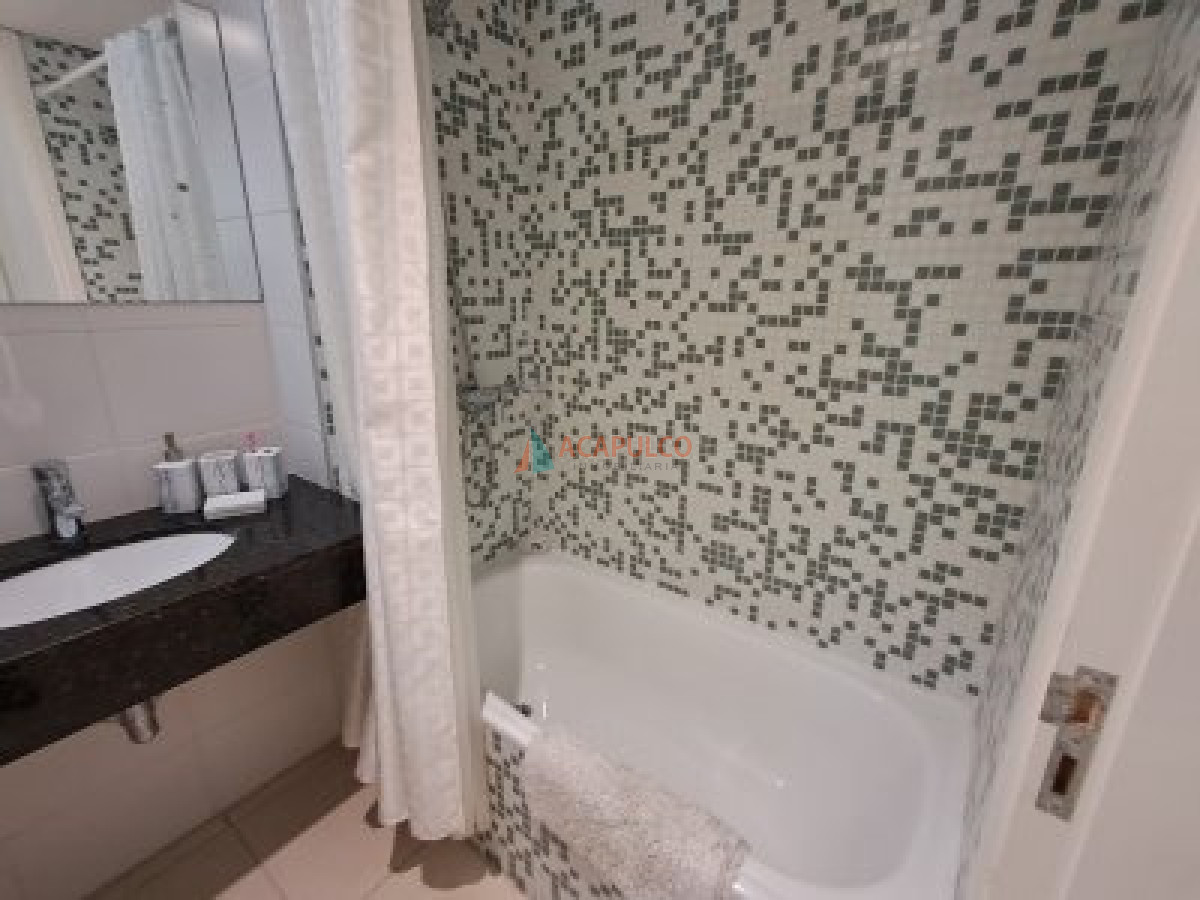 Apartamento ID.1294 - Muy buen apartamento mansa 3 dormitorios en alquiler INVERNAL