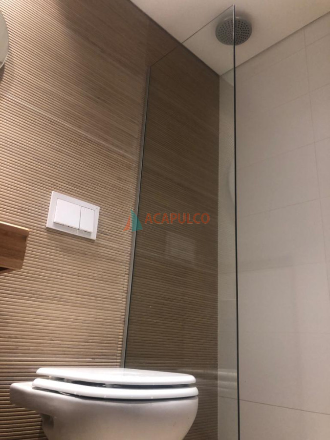 Apartamento ID.5611 - Alquiler apartamento 3 dormitorios, 2 baños Estufa a leña en Pocitos