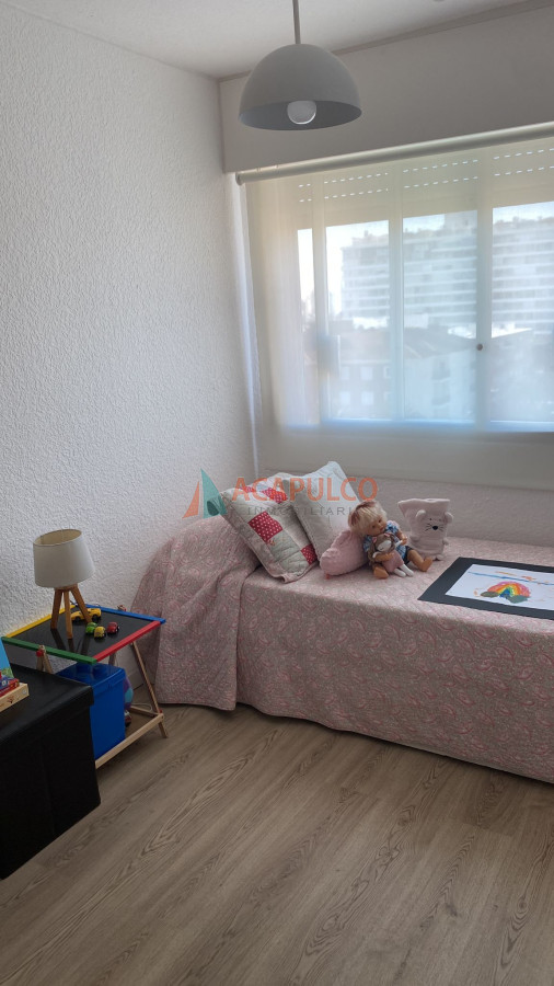 Apartamento Ref.3203/Apartamento-en-Venta-3-Dormitorios- --Dependencia---Península---Hermosa-Vista - Apartamento en Venta 3 Dormitorios +  Dependencia - Península - Hermosa Vista