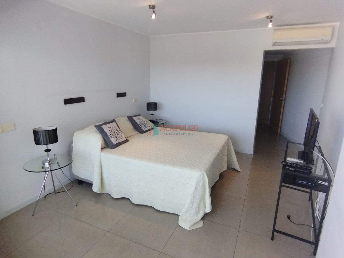 Apartamento Ref.4297/Excelente-apartamento-de-3-dorm-en-suite-en-alquiler-temporada - Excelente apartamento de 3 dorm en suite en alquiler temporada