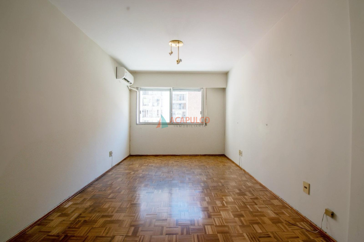 Apartamento ID.5972 - Venta apartamento 2 dormitorios en Pocitos con garaje