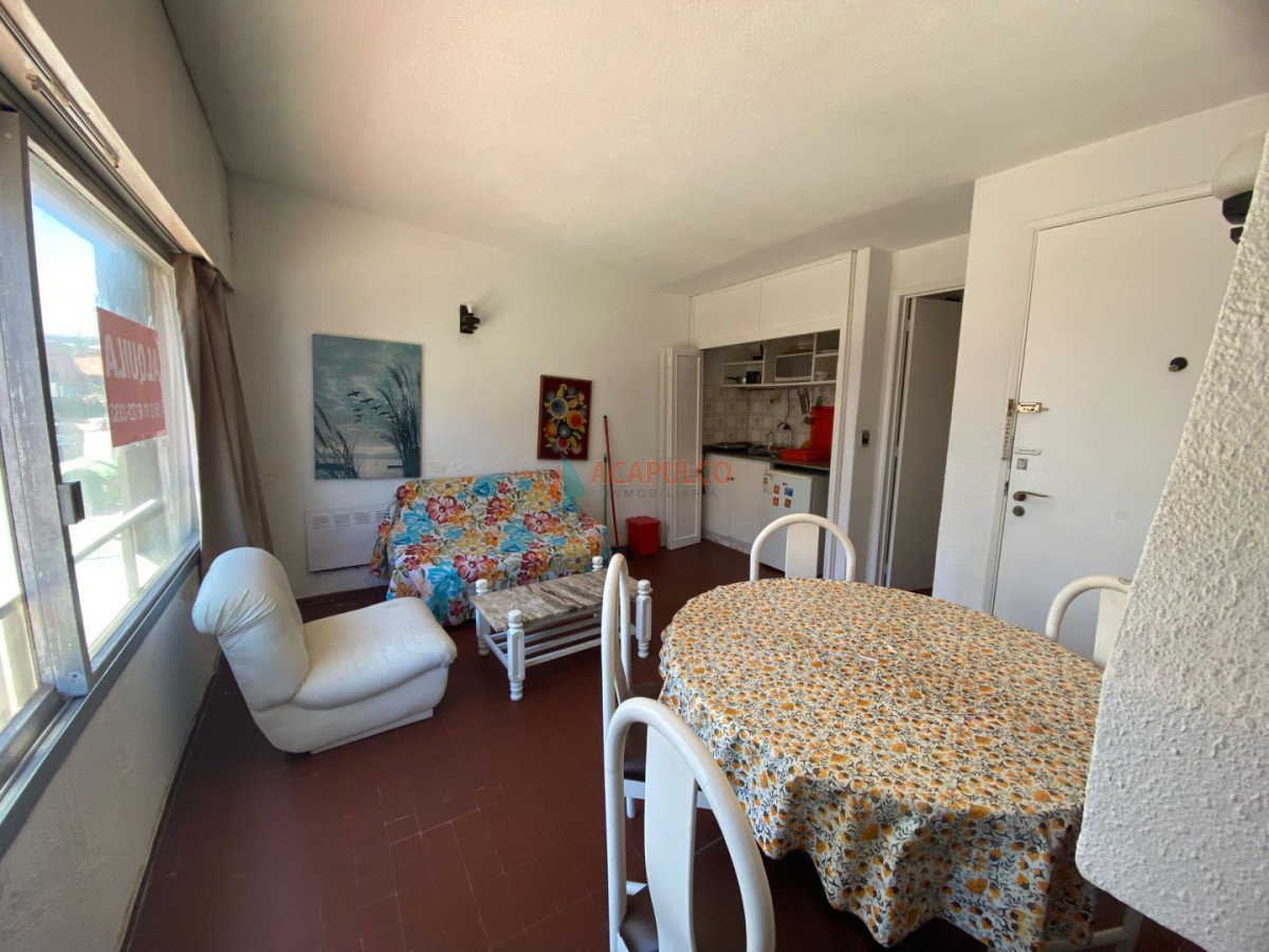 Apartamento ID.6356 - Alquiler en Punta del Este 