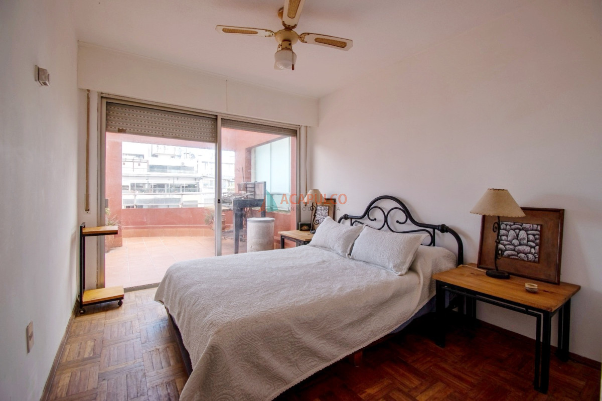 Apartamento Ref.6061/Venta-apartamento-penthouse--de-3-dormitorios,-gran-terraza-,-garaje--en-Punta-Carretas - Venta apartamento penthouse  de 3 dormitorios, gran terraza , garaje  en Punta Carretas