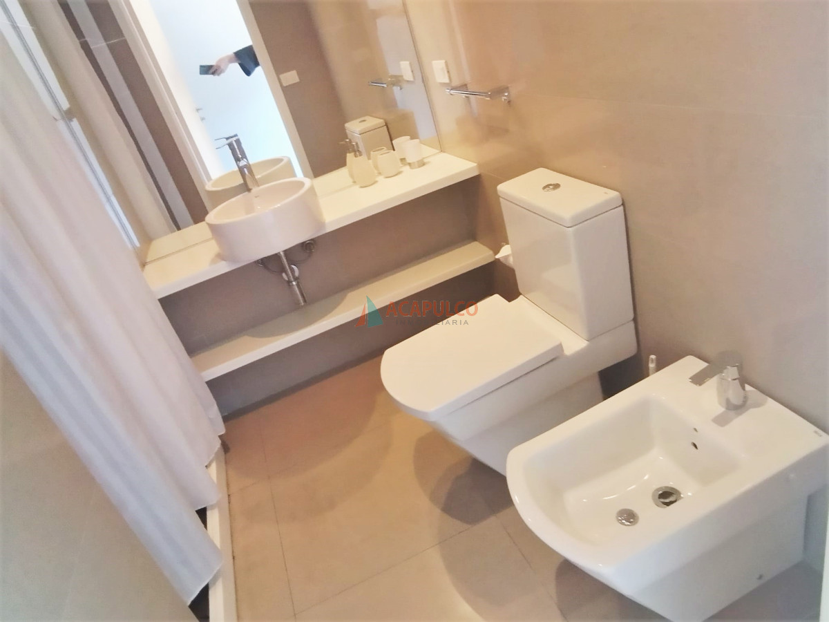 Apartamento Ref.4297/Excelente-apartamento-de-3-dorm-en-suite-en-alquiler-temporada - Excelente apartamento de 3 dorm en suite en alquiler temporada