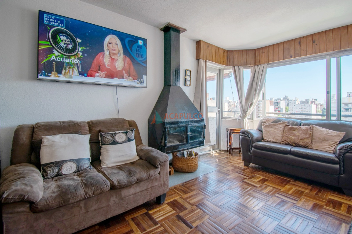 Apartamento ID.6299 - Venta apartamento 3 dormitorios, 2 baños y cochera en Pocitos Nuevo