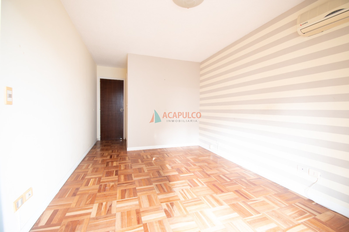 Apartamento Ref.6059/Venta-apartamento-3-dormitorios,-garaje-en-Parque-Villa-Biarritz - Venta apartamento 3 dormitorios, garaje en Parque Villa Biarritz