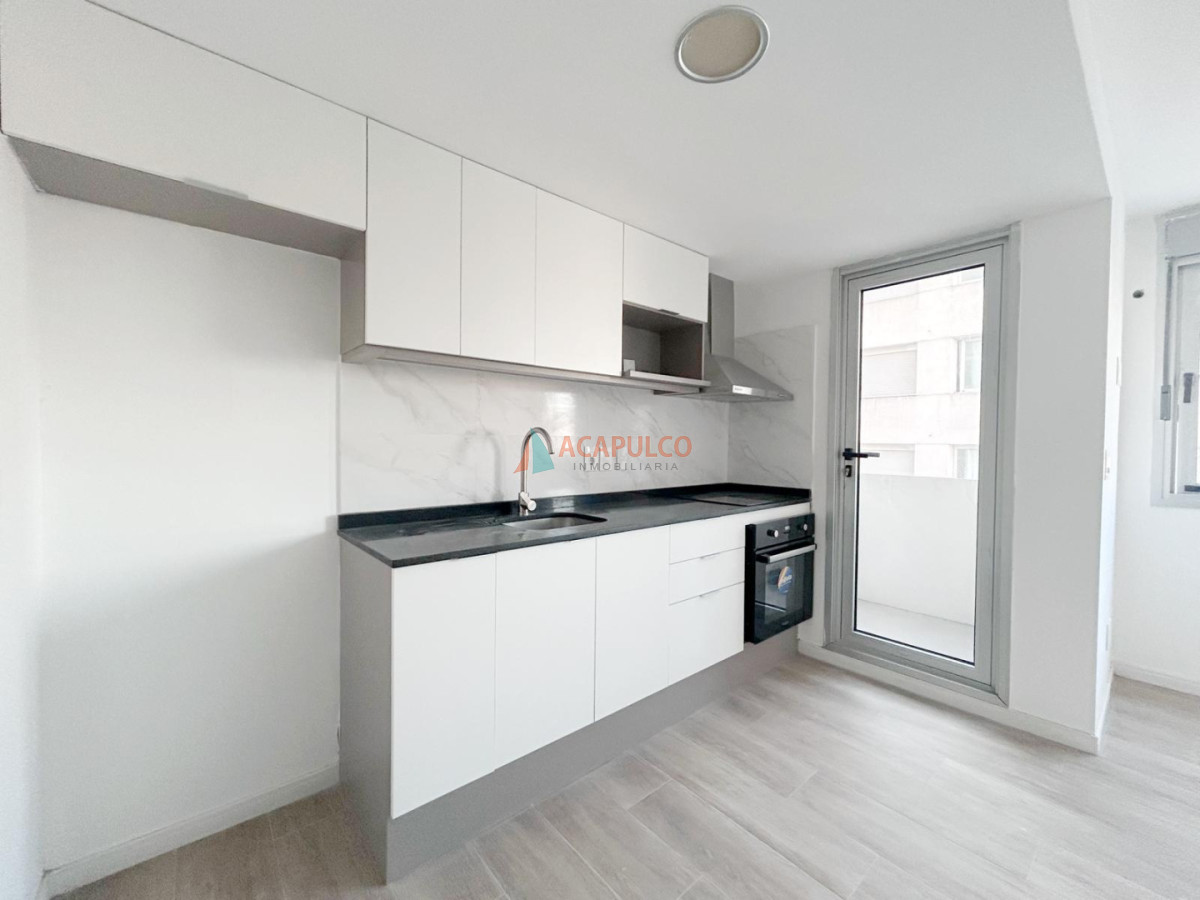 Apartamento ID.6360 - Alquiler apartamento 1 dormitorio en Cordón a Estrenar, edificio con Amenities